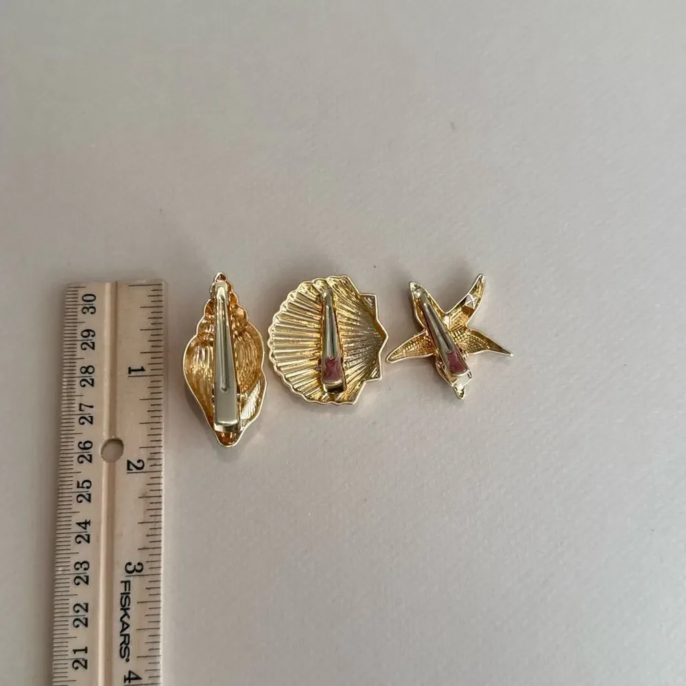 Seashell hair clip M1149